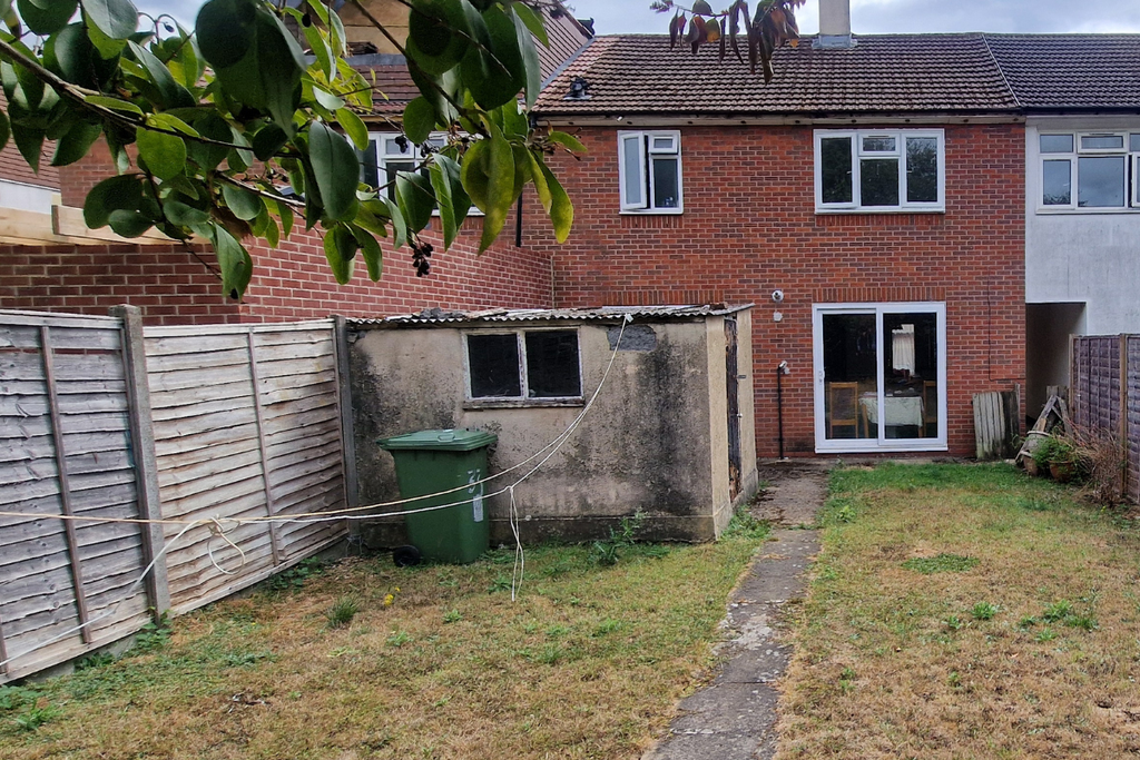 Property photo 3 of 16