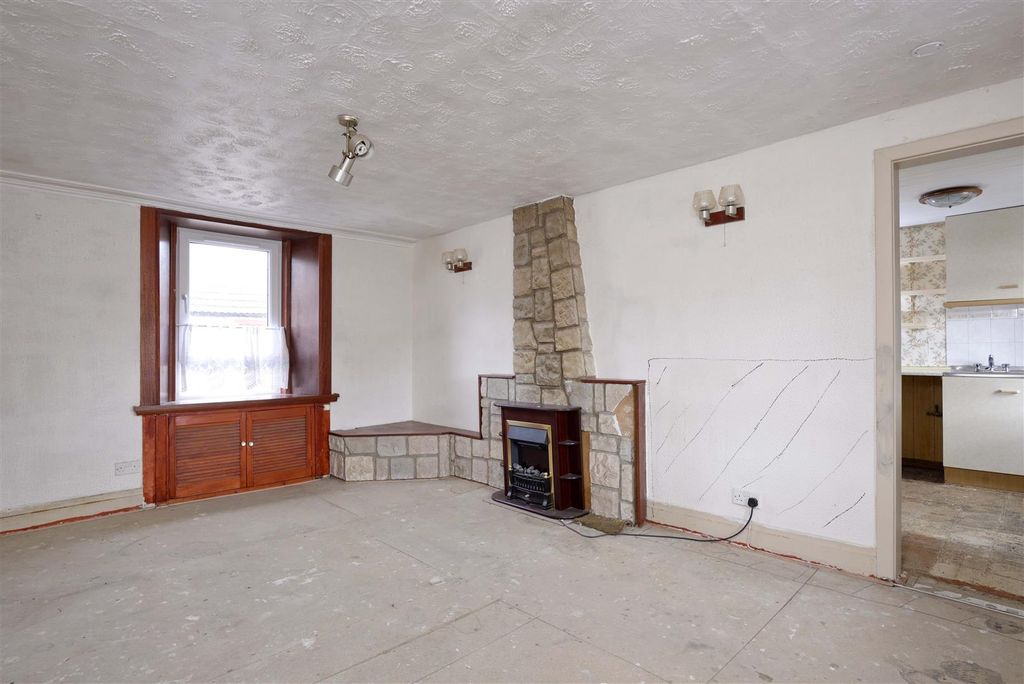 Property photo 3 of 11 Print..Jpg