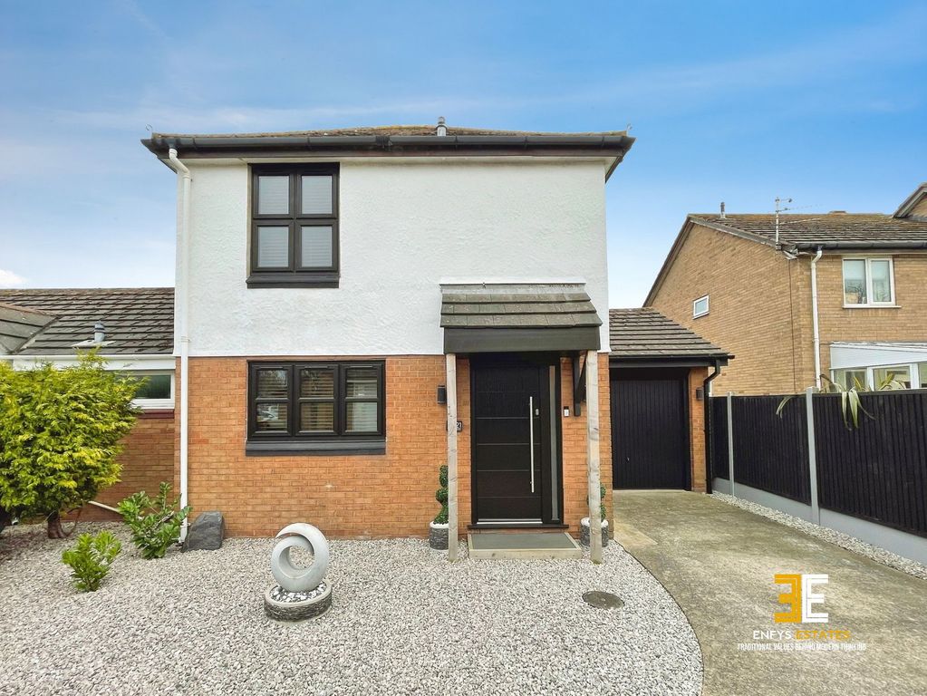 Property photo 1 of 22