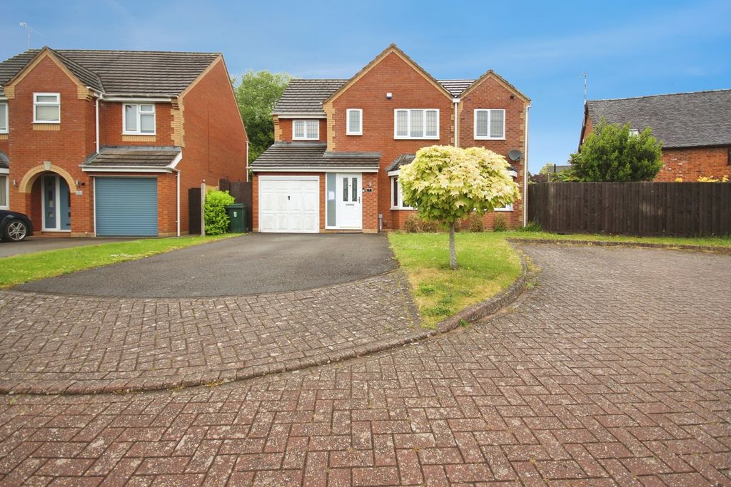 Property photo 1 of 16 Pbox-Img.Jpg
