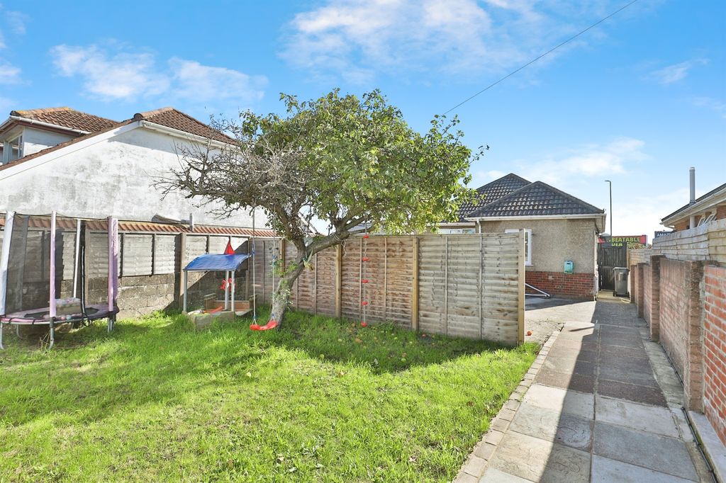 Additional image 10 of 2 bed detached bungalow for saleKinson Road, Bournemouth BH10