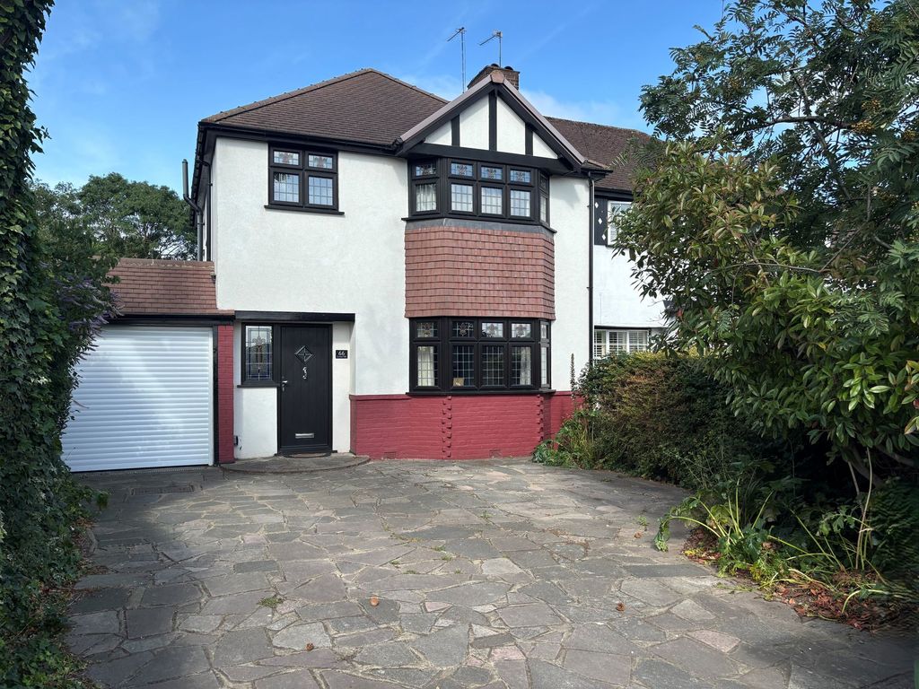 Property photo 1 of 20 External