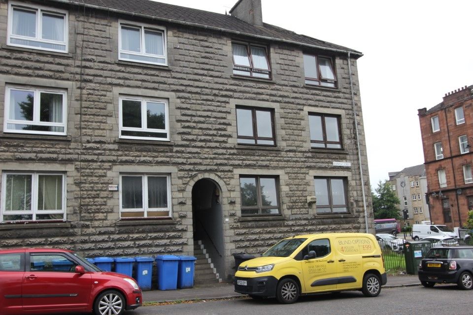 Property photo 1 of 9 External