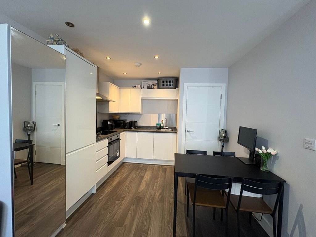 Property photo 3 of 4 Picture No. 02