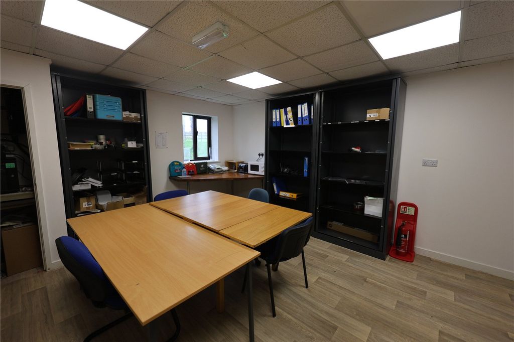 Property photo 3 of 8 Picture No. 03