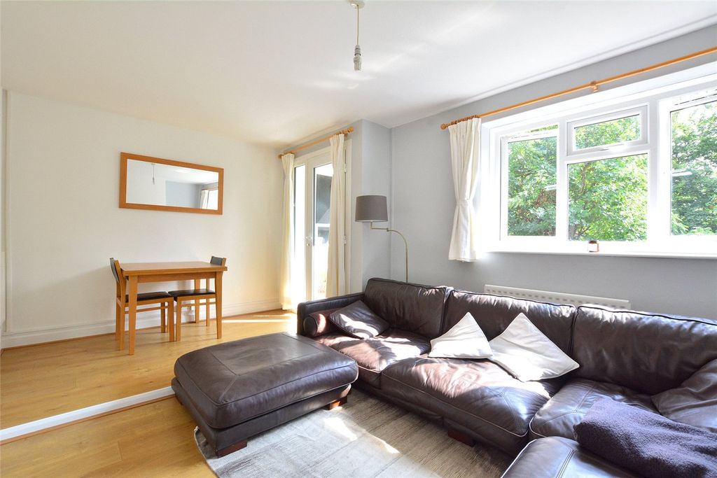 Property photo 2 of 12 Picture No. 03
