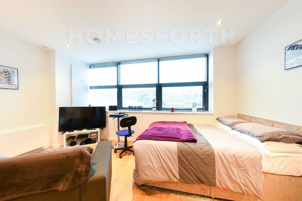 Property photo 2 of 5 Photo 3