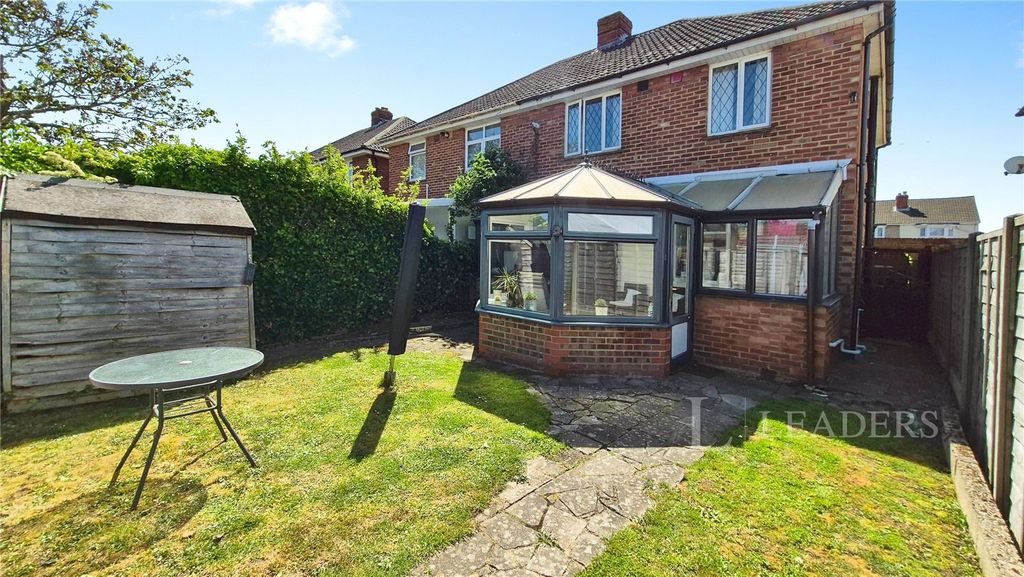 Property photo 3 of 19 Picture No. 03