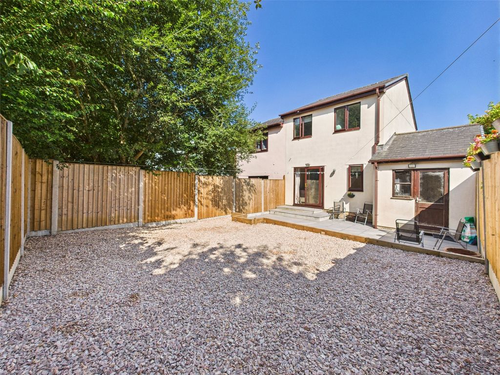 Property photo 1 of 14 Garden