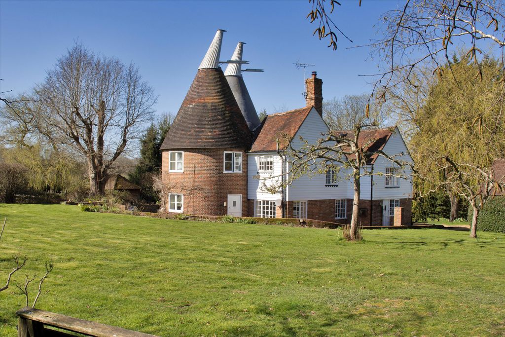 Property photo 2 of 34 Image