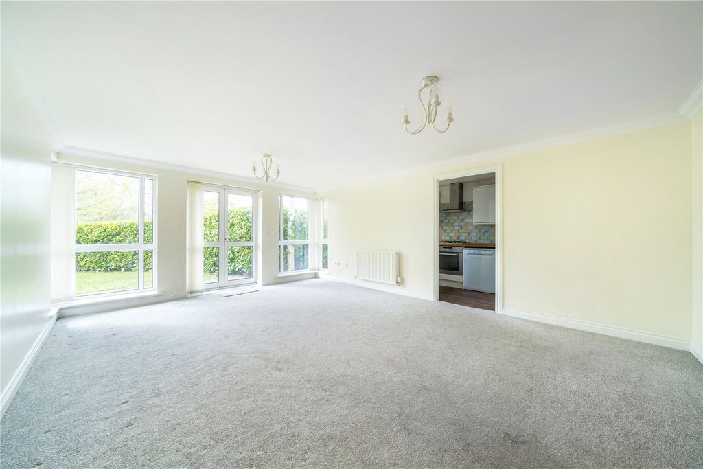 Property photo 2 of 15 Picture No. 09