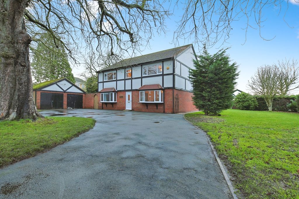 Property photo 1 of 25 4581551