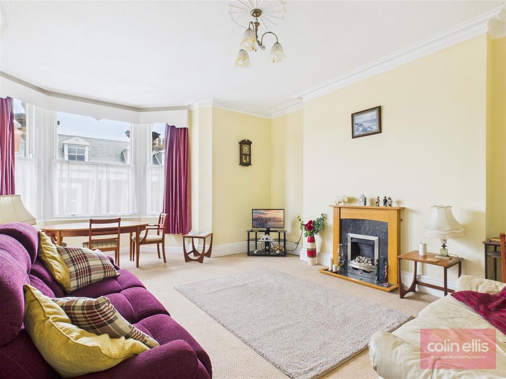 Property photo 3 of 11 Cam05075G0-Pr0224-Still002.Jpg