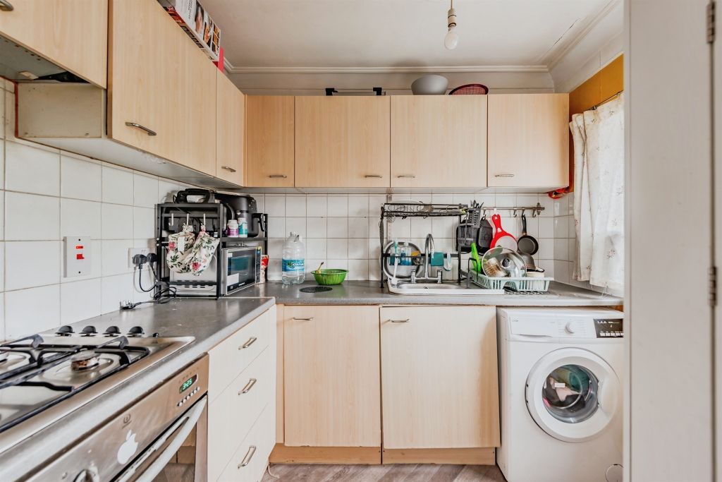 Property photo 3 of 7