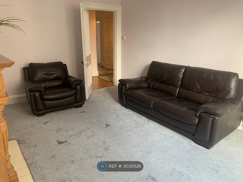 Property photo 2 of 13 Living Room