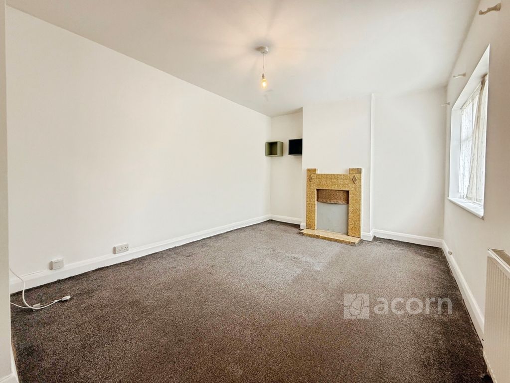 Property photo 3 of 7 08B5544B--49F8-A5...