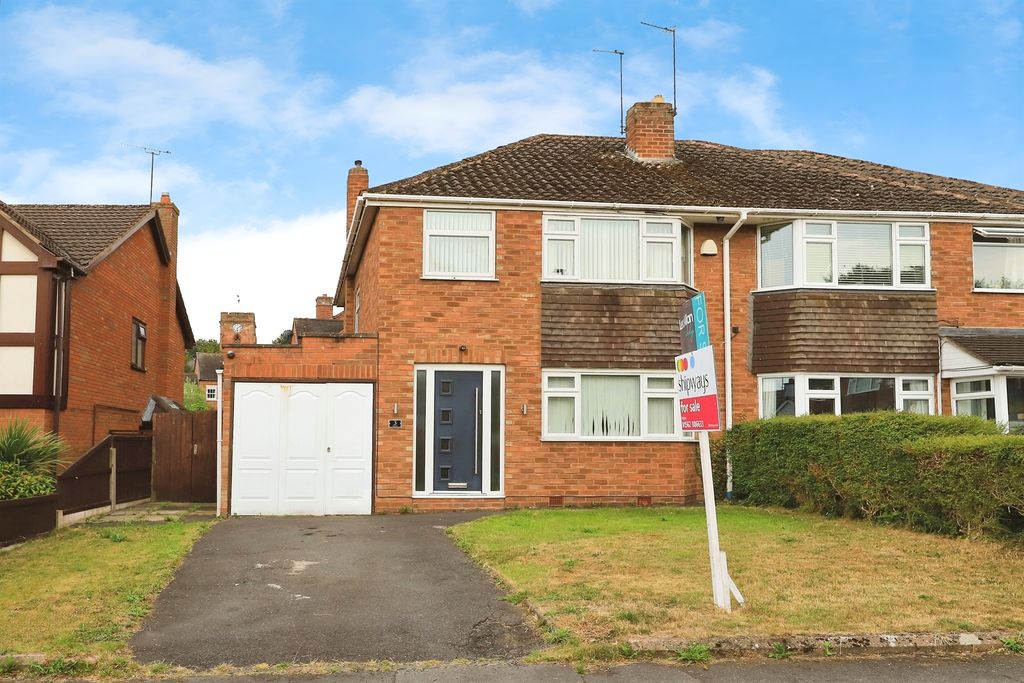 Property photo 1 of 14