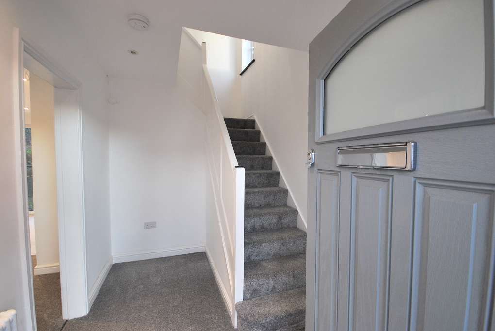 Property photo 2 of 29