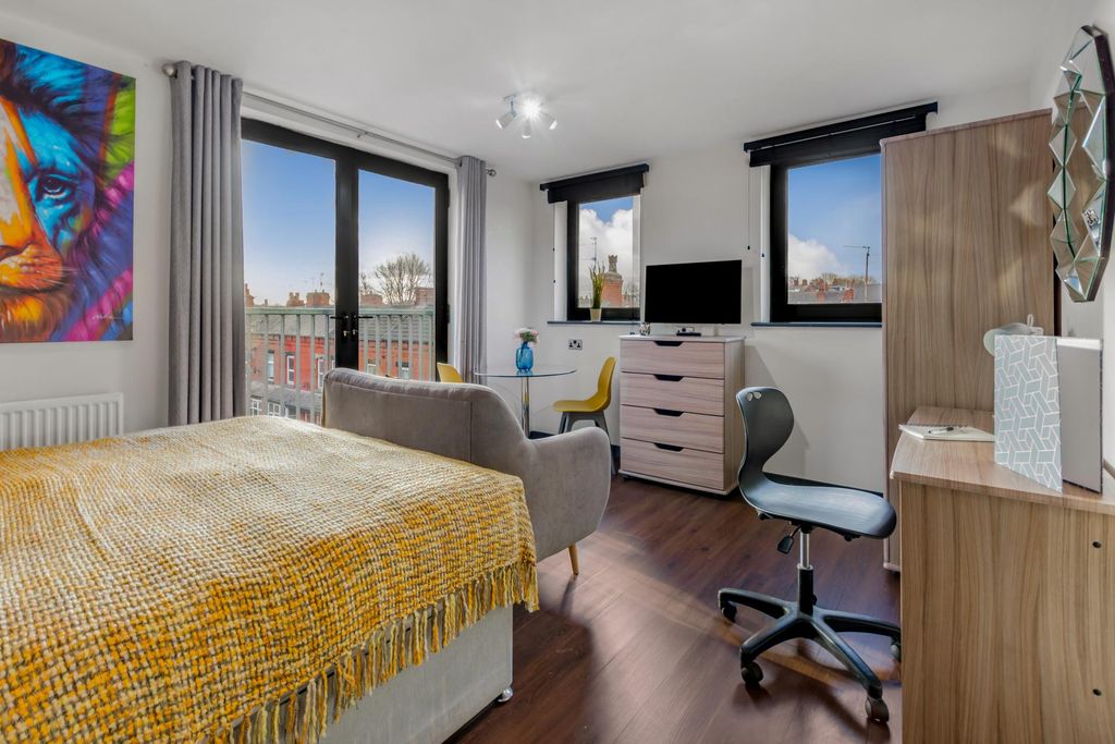 Property photo 1 of 10 Property Photo