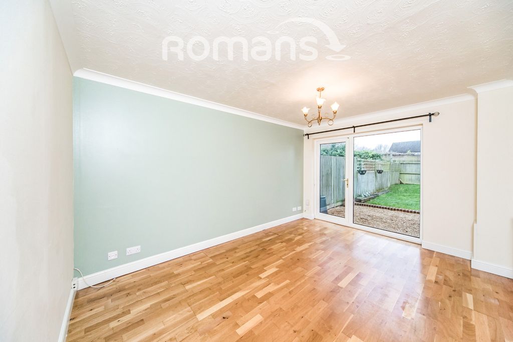 Property photo 3 of 8 F8Dd7Bd0-9Df7-427B-8