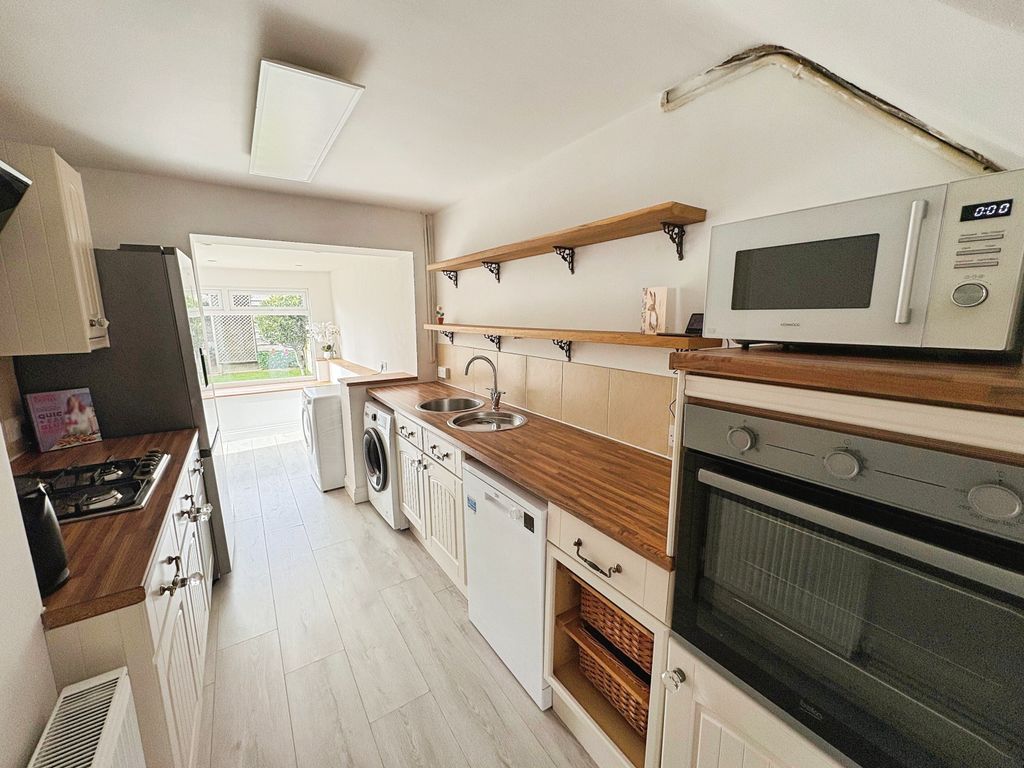 Property photo 3 of 22 3Fc28814-Image00019