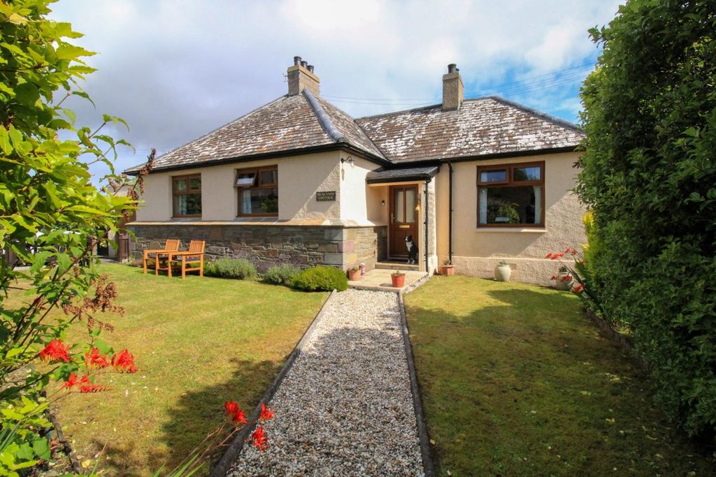 Property photo 1 of 11 Front (3)-2.Jpg