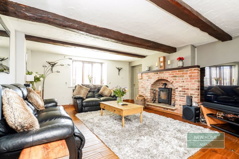 Property photo 2 of 39 Photo 28