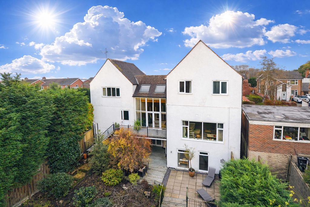 Property photo 1 of 50 Chatgpt Image Feb 12, 2026, 12_20_01 Pm.Png