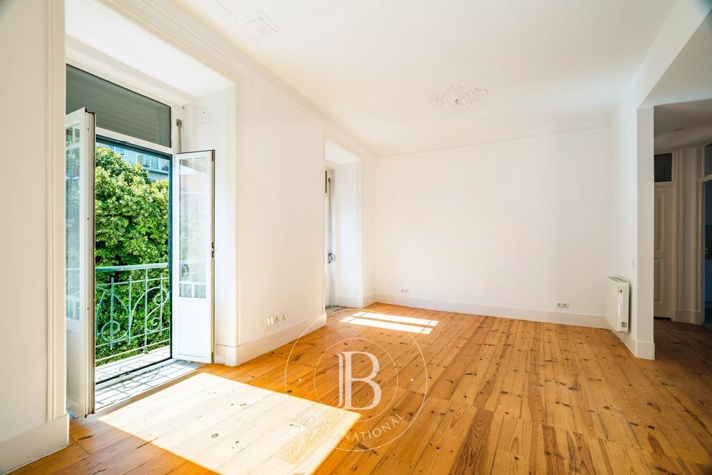 Property photo 1 of 17 Balcony And Natural Light