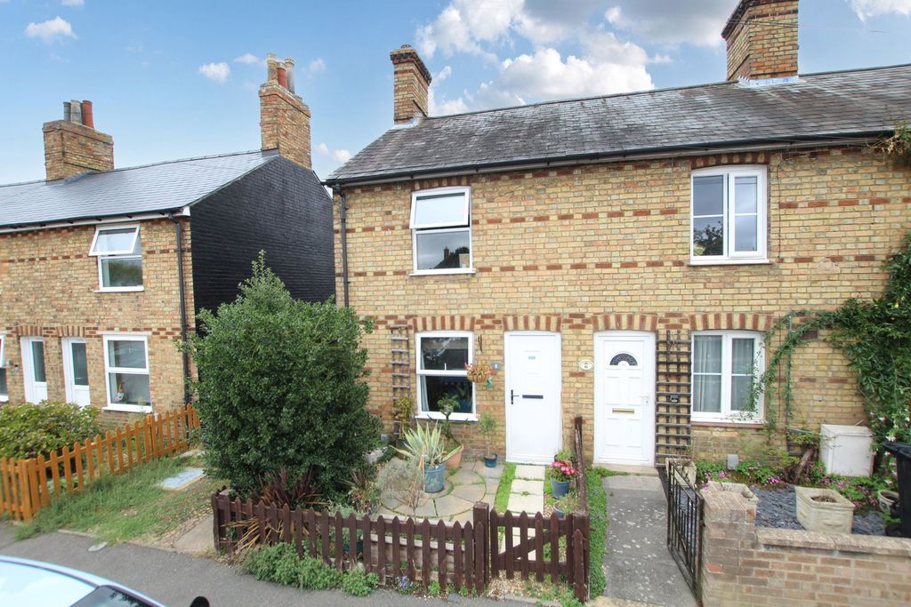 Property photo 1 of 11
