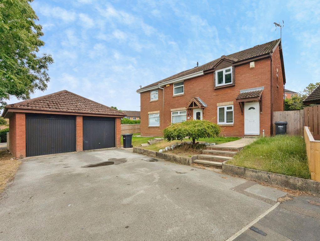 Property photo 1 of 15