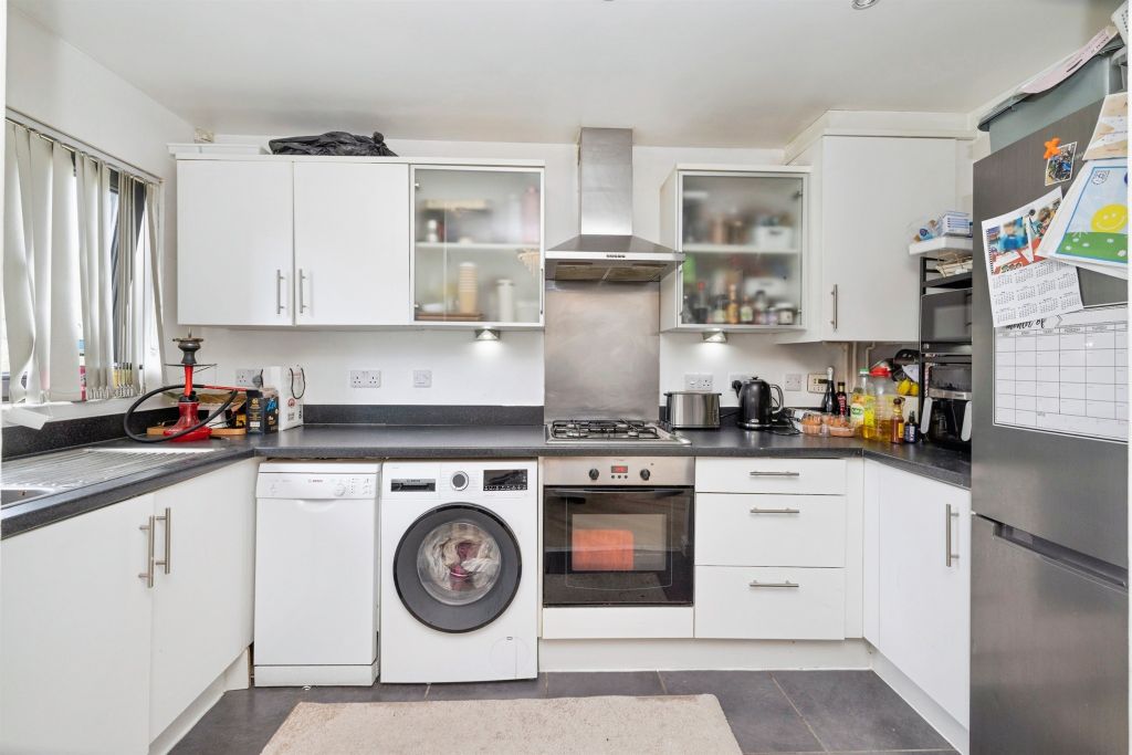 Property photo 3 of 12