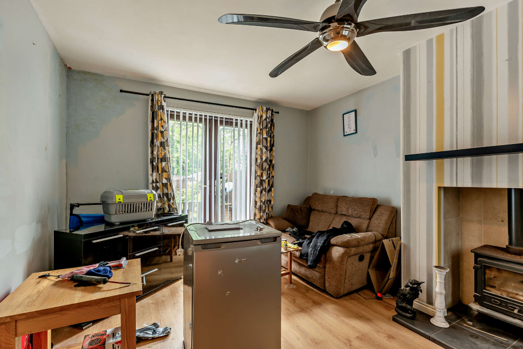 Property photo 3 of 9
