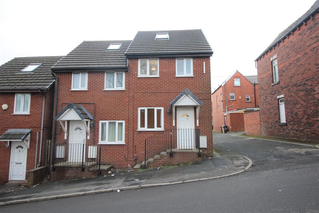 Property photo 1 of 10 v5Wadlhutkqgbspejppaxg.Jpg