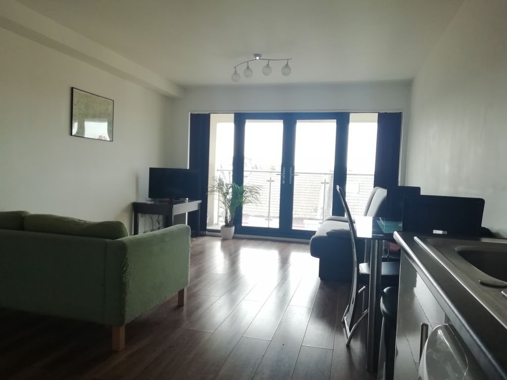 Property photo 2 of 11 Gallery