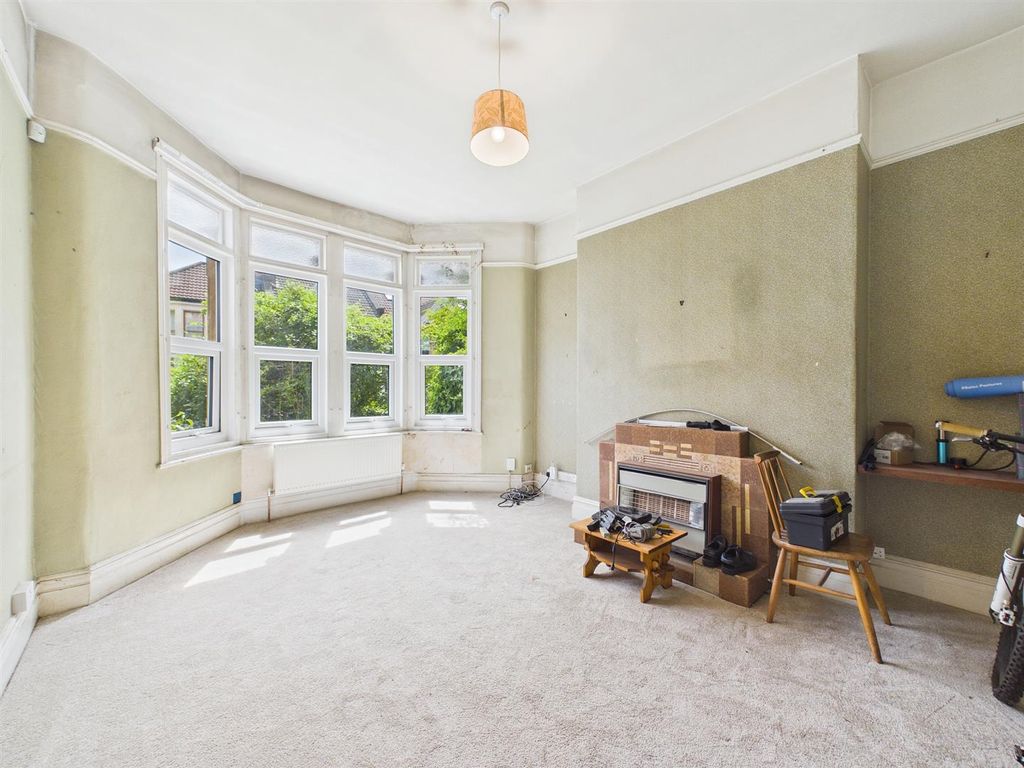 Property photo 2 of 17 2 - Terraced House For Auction, Montpelier, Bristo
