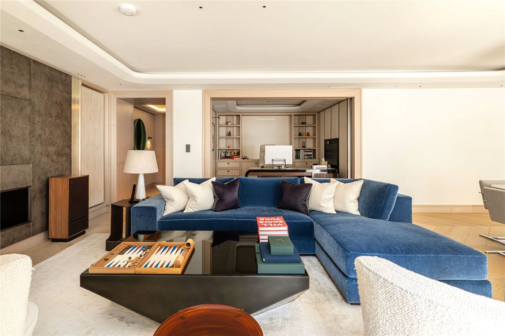 Property photo 2 of 16 Picture 2