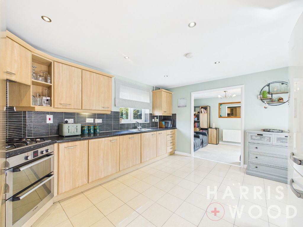 Property photo 2 of 27 5301822