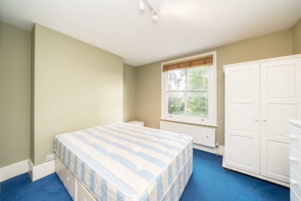Property photo 3 of 3