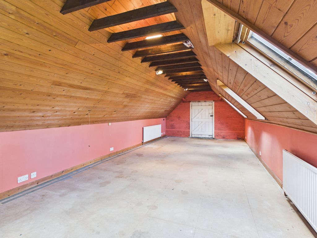 Property photo 3 of 29 Bedroom