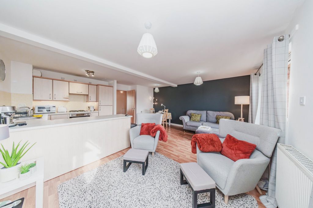 Property photo 2 of 25 Picture 2