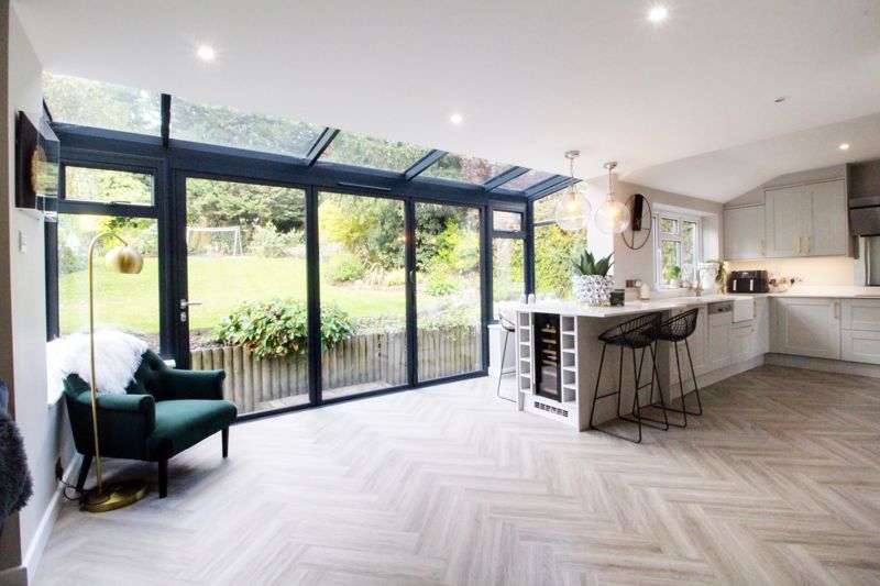 Property photo 2 of 23 Photo 32