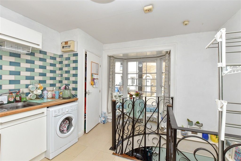Property photo 3 of 9 Kitchen/Diner