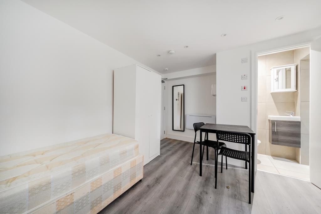 Property photo 1 of 5 1