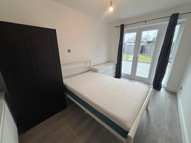 Property photo 3 of 11 3