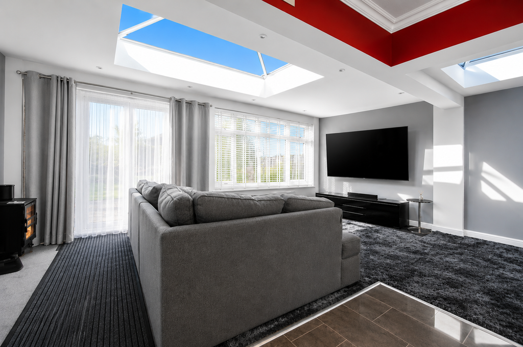Property photo 3 of 13 9A2Dcbca-2Af3-4953-Ac4A-68570D176603