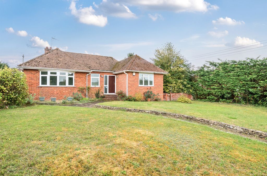 Property photo 1 of 17 1356418-8-68c807E...
