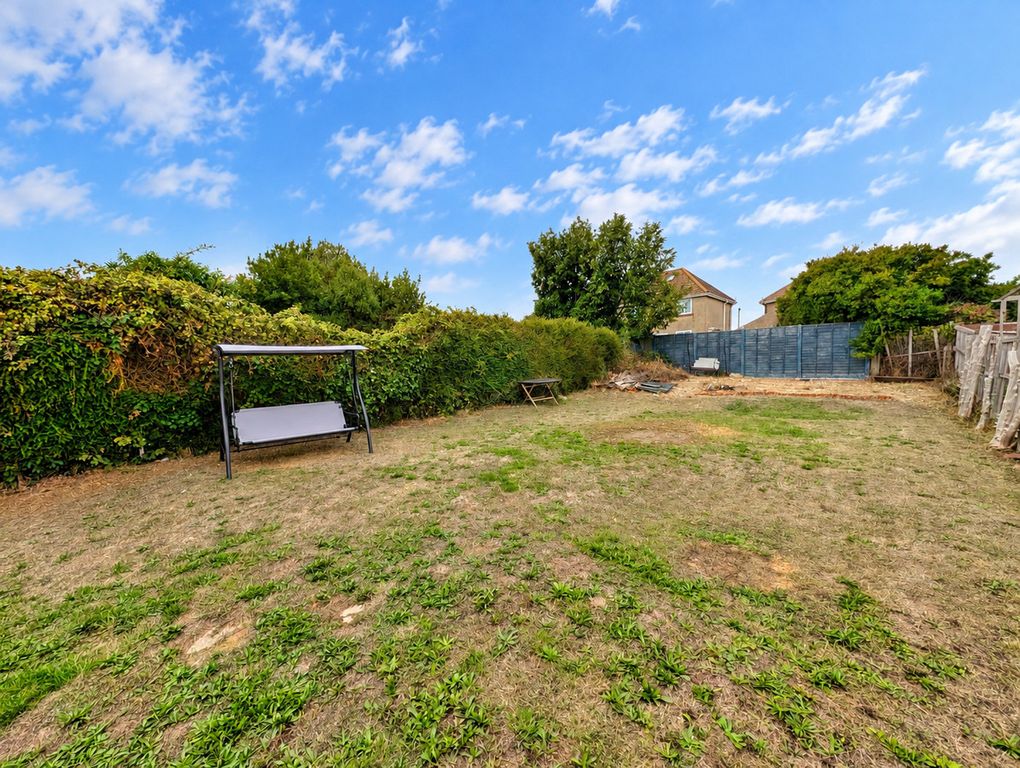 Property photo 3 of 24