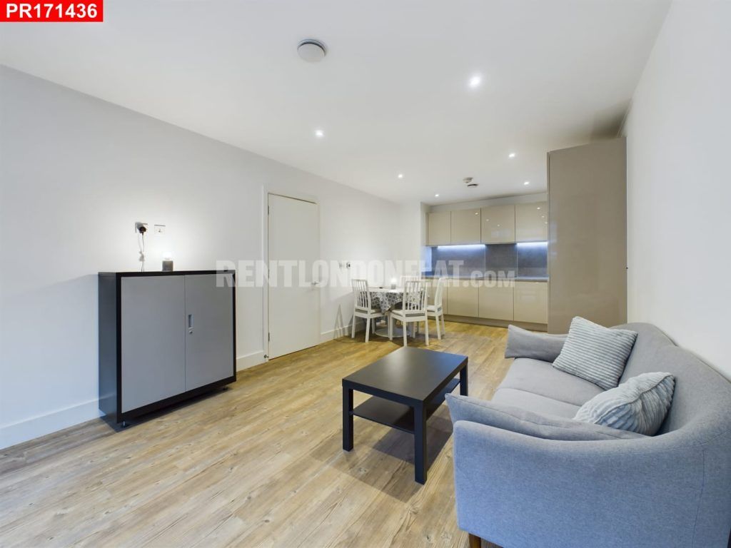 Property photo 3 of 11