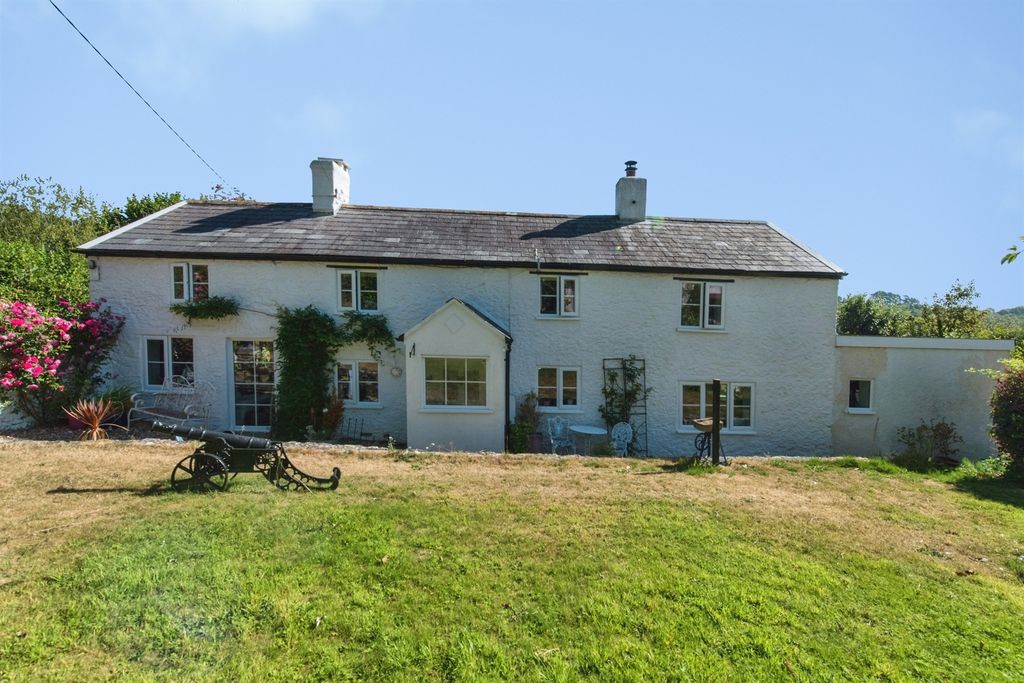 Property photo 1 of 22